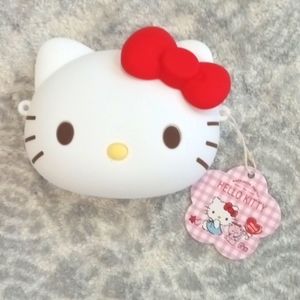HELLO KITTY PURSE 👛adult or child adjustable strap
